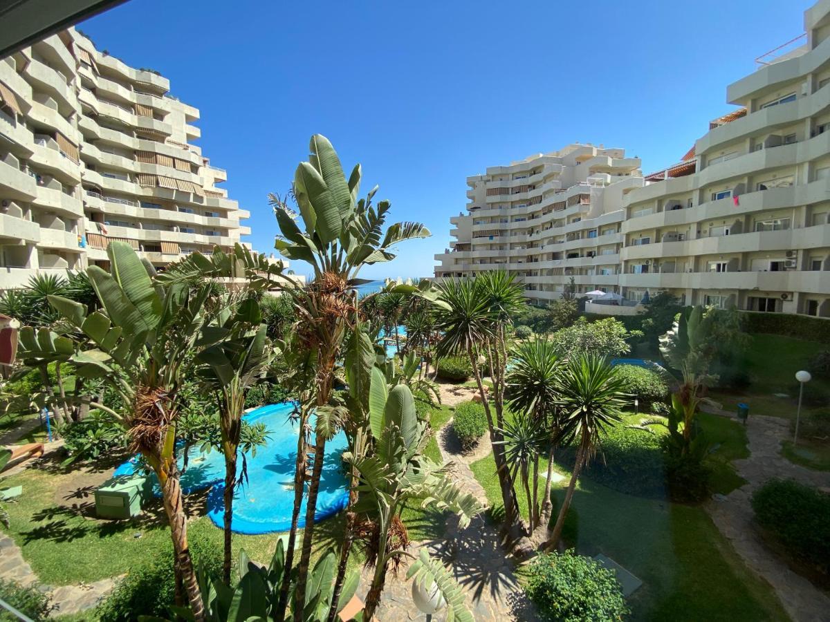 Modern Sea View Studio In Benal Beach Benalmádena Eksteriør billede