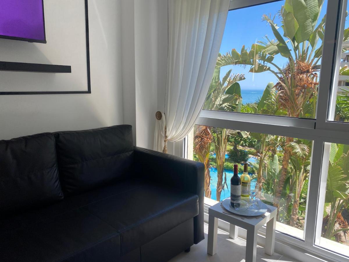 Modern Sea View Studio In Benal Beach Benalmádena Eksteriør billede