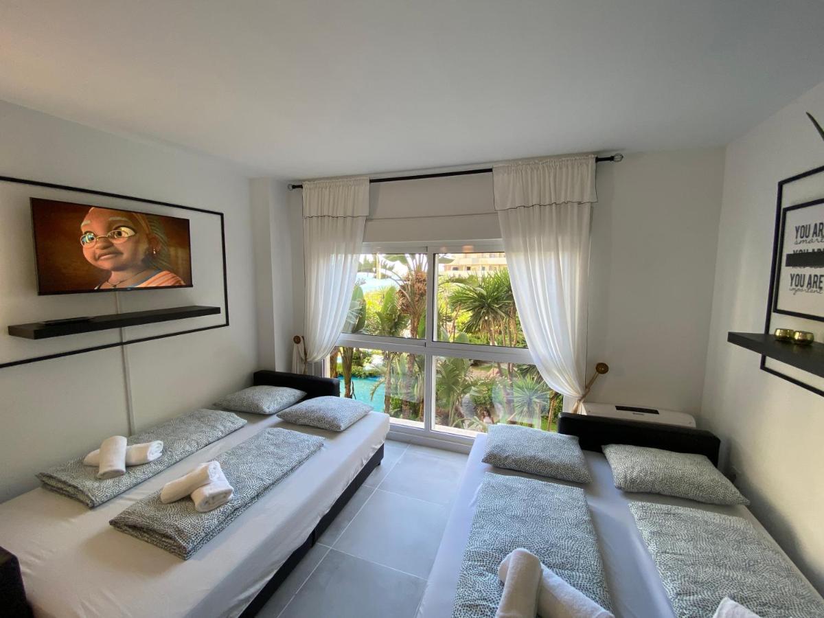 Modern Sea View Studio In Benal Beach Benalmádena Eksteriør billede